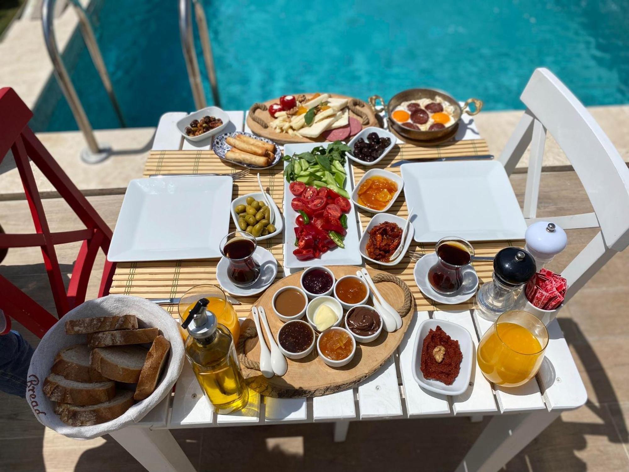 Londia Otel Alaçatı Buitenkant foto