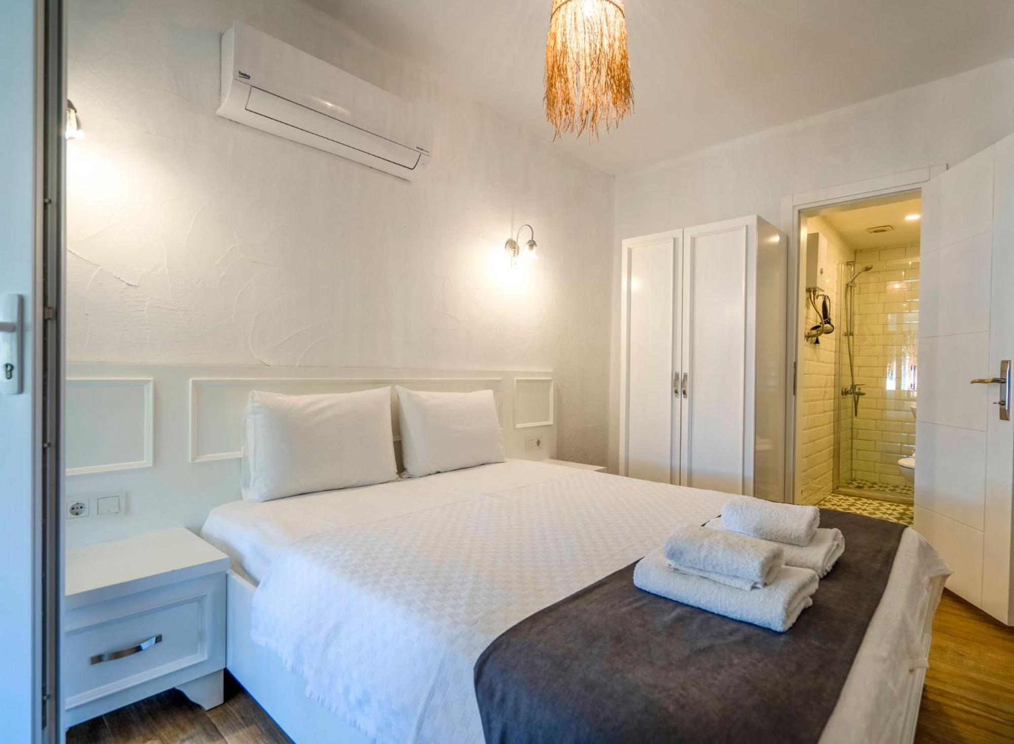 Londia Otel Alaçatı Buitenkant foto