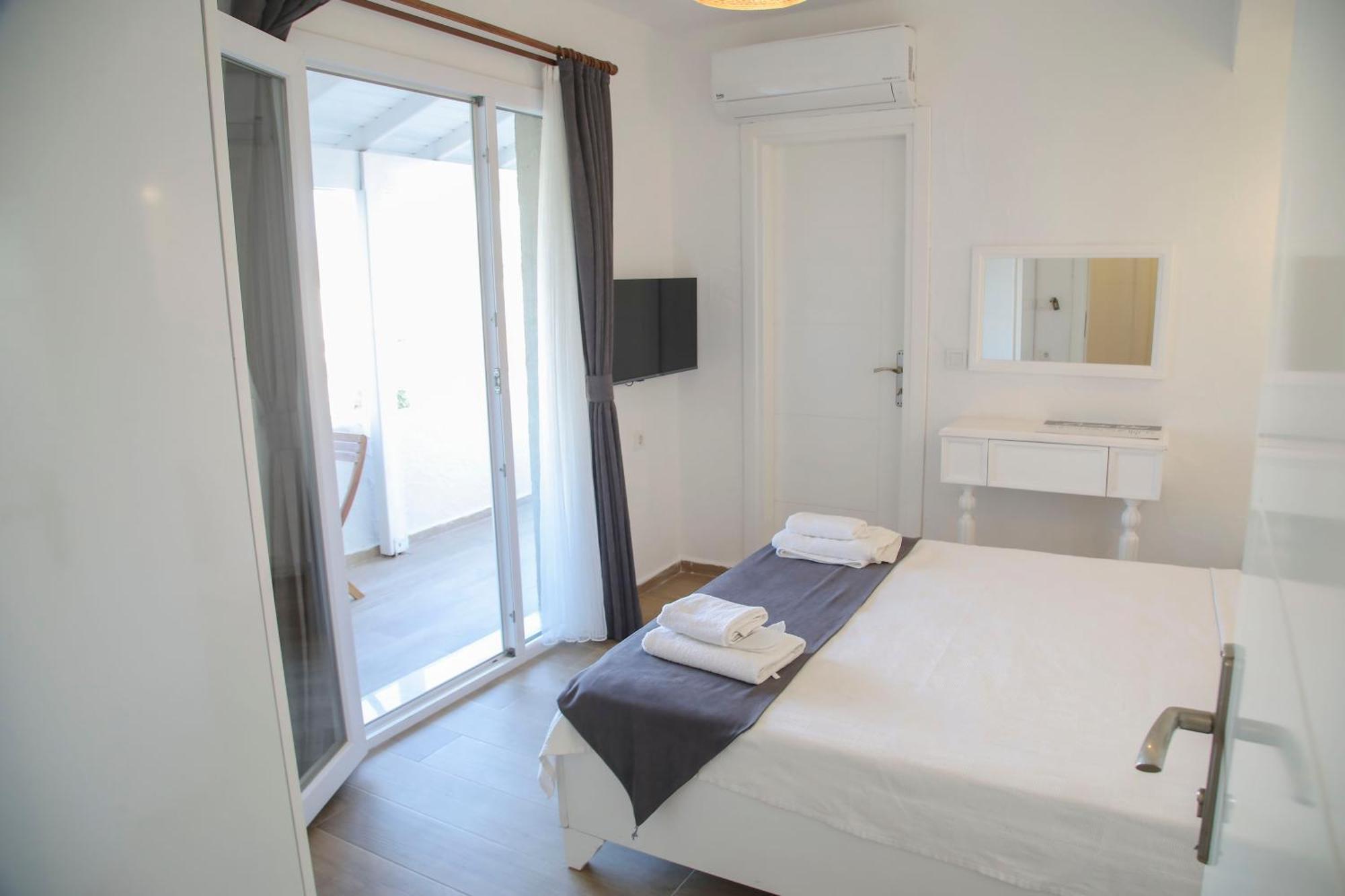 Londia Otel Alaçatı Buitenkant foto